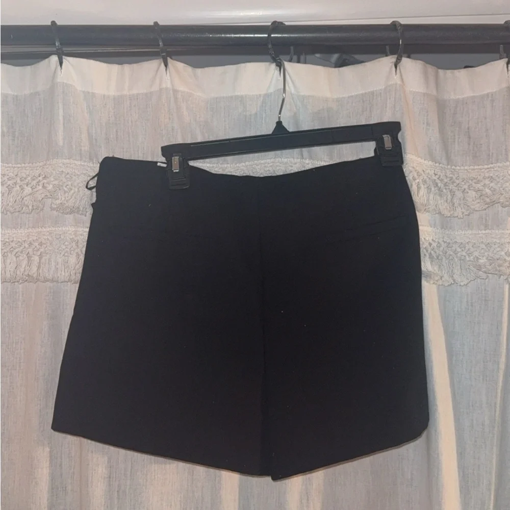 Zara Black Mini Skort with Buckle Detail - Picture 3 of 3